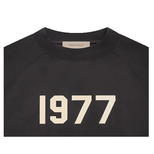 Fear Of God Essentials 1977 Crewneck Sweatshirt – Iron